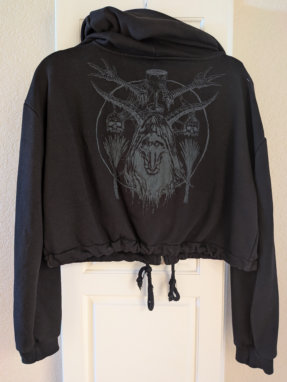 Disturbia Black Cropped Zip-Up Hoodie with Goth Wiccan Tarot Graphic